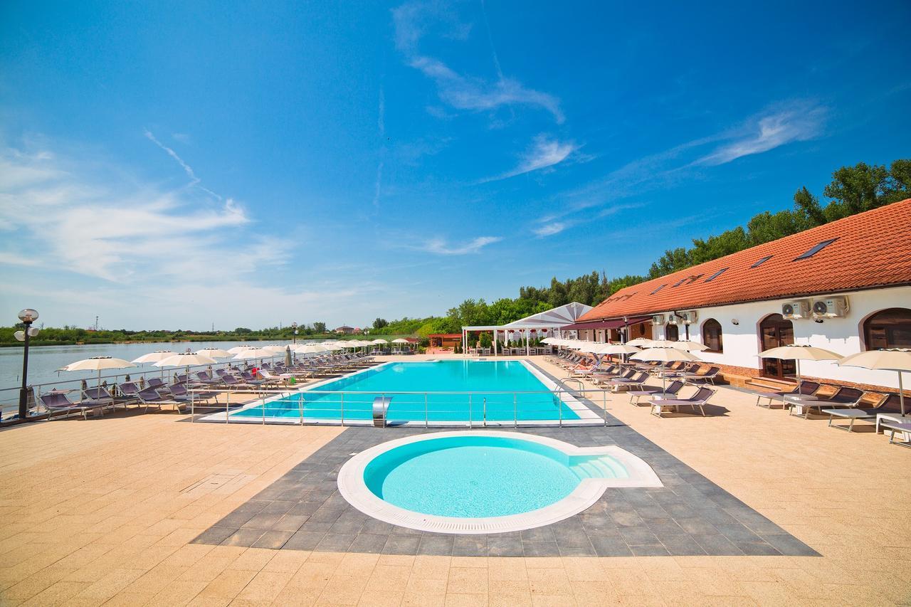 Hotel Evergreen Amara Exterior foto